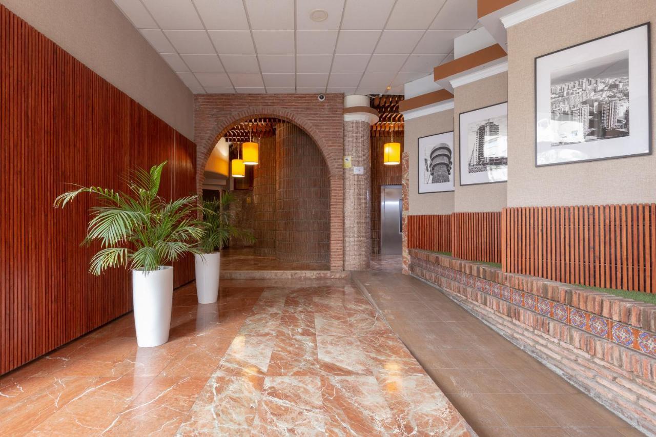 Apt Playa Y Montana Apartman Torremolinos Kültér fotó