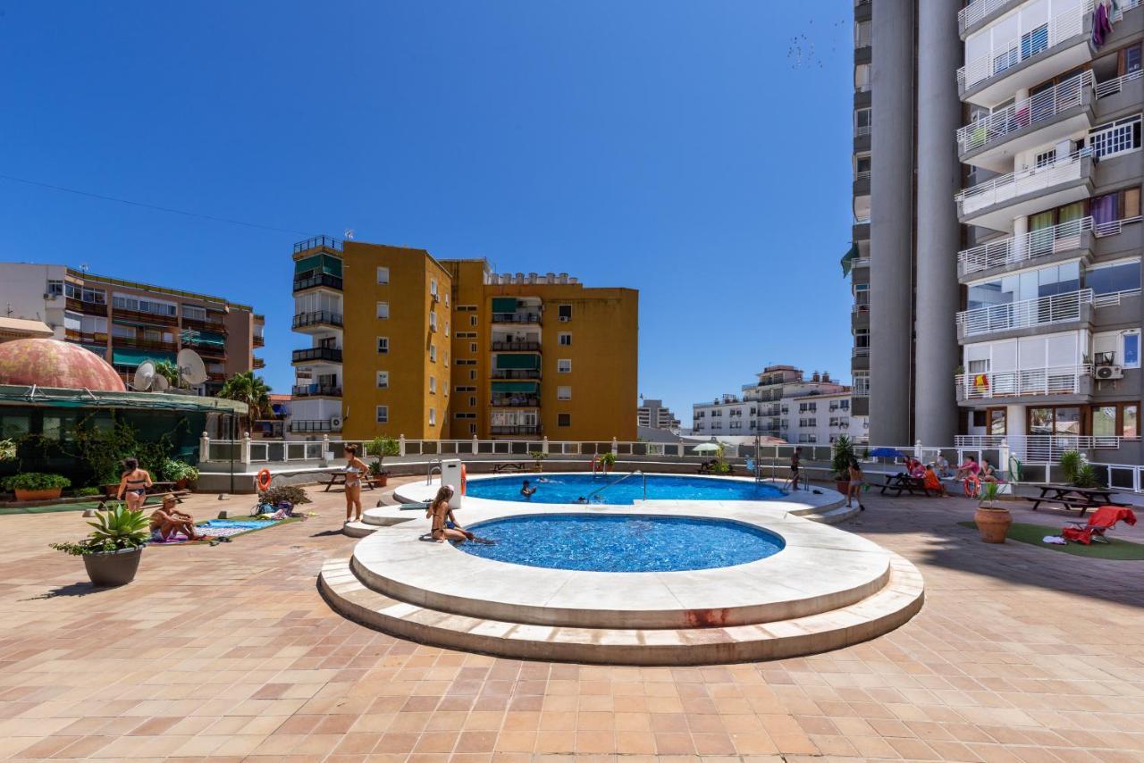 Apt Playa Y Montana Apartman Torremolinos Kültér fotó